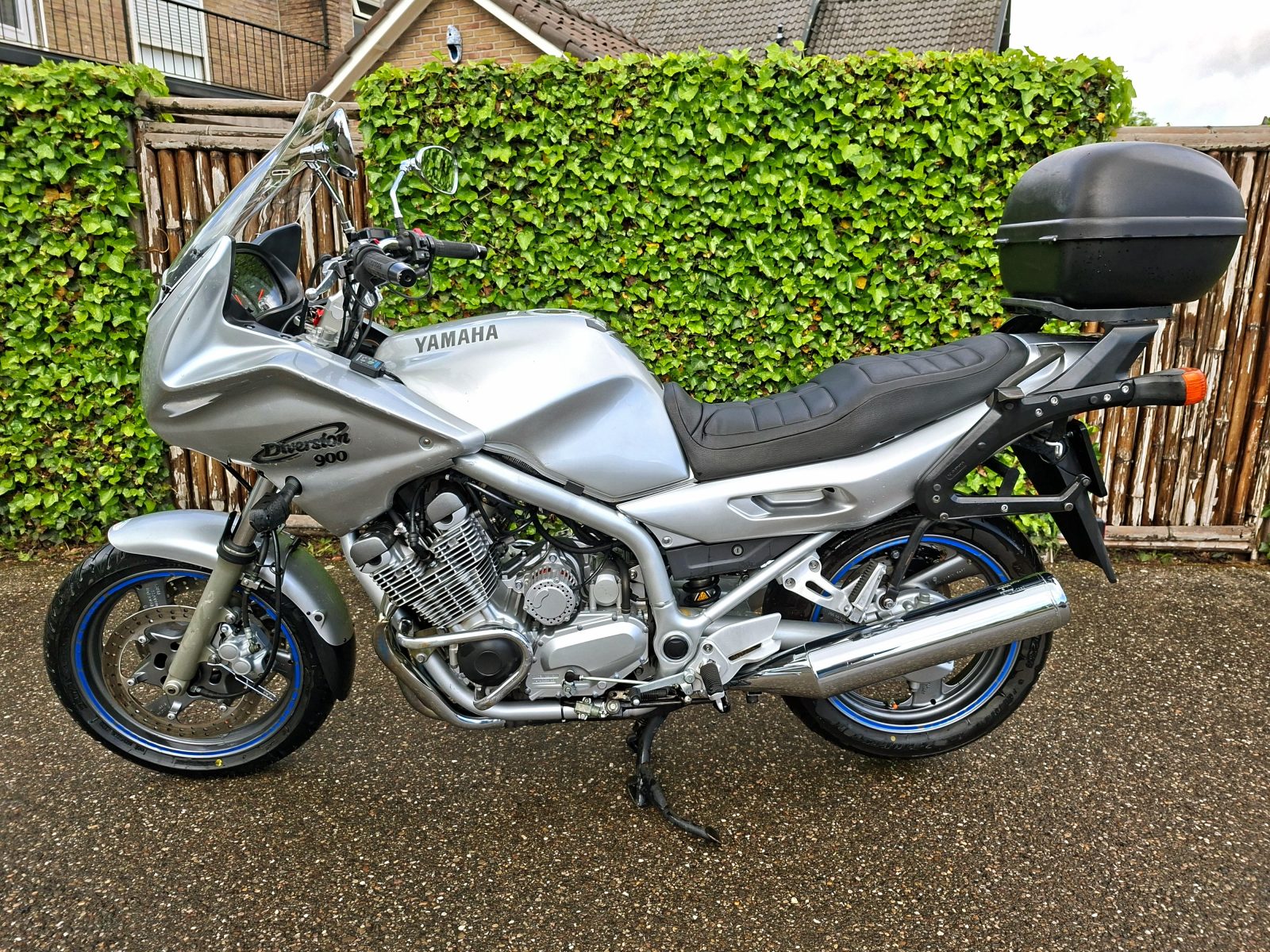 Yamaha XJ900S Diversion (2002)