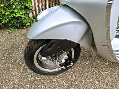 PIAGGIO VESPA PRIMAVERA (2017) foto 2