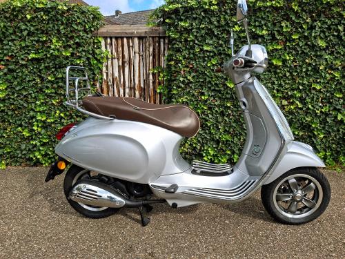 PIAGGIO VESPA PRIMAVERA (2017) foto 7