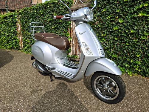PIAGGIO VESPA PRIMAVERA (2017) foto 8