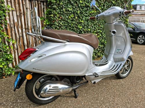 PIAGGIO VESPA PRIMAVERA (2017) foto 9