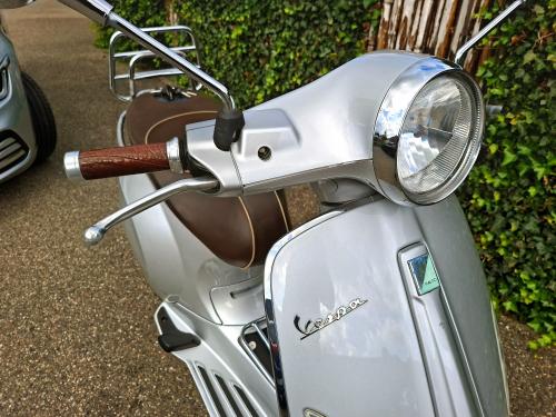 PIAGGIO VESPA PRIMAVERA (2017) foto 12
