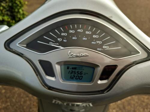 PIAGGIO VESPA PRIMAVERA (2017) foto 15