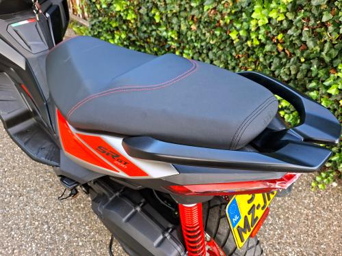 APRILIA SR GT 200 (2025) foto 15
