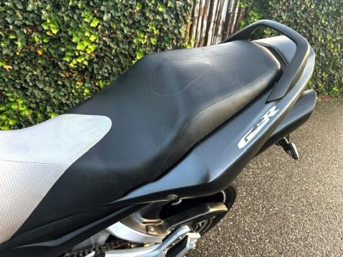 SUZUKI GSR600 (2009) foto 7
