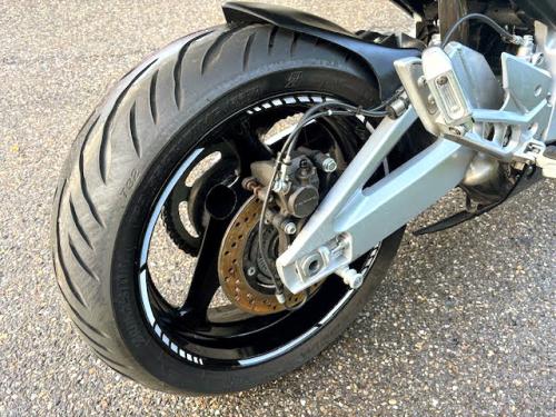 SUZUKI GSR600 (2009) foto 19