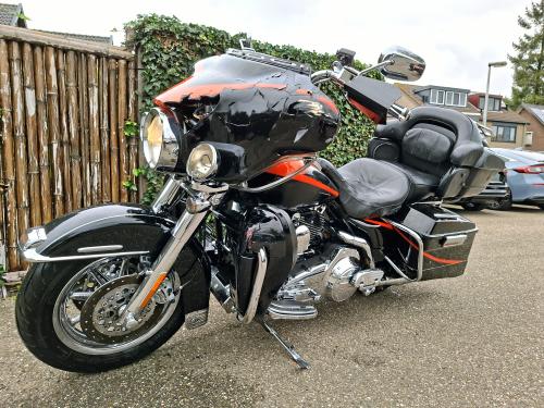Harley-Davidson Electra Glide CVO (2007) foto 12