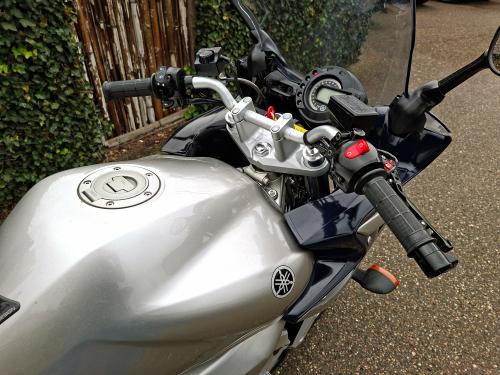 Yamaha FZ6 Fazer 600 (2004) foto 4