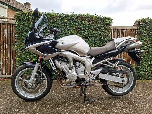 Yamaha FZ6 Fazer 600 (2004) foto 10
