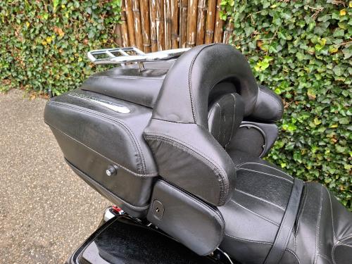 Harley-Davidson Electra Glide CVO (2007) foto 20